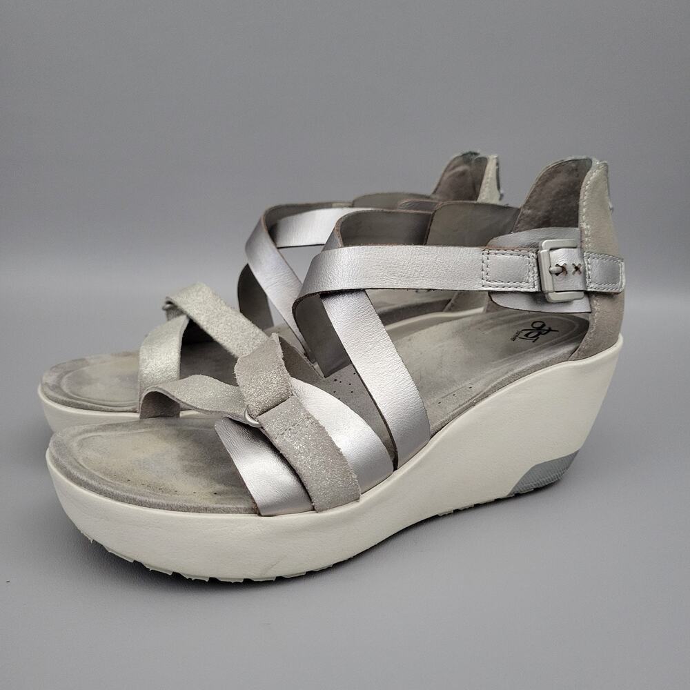 OTBT Teresa Silver Pewter Leather Strappy Sandals Wedges Women 10 M